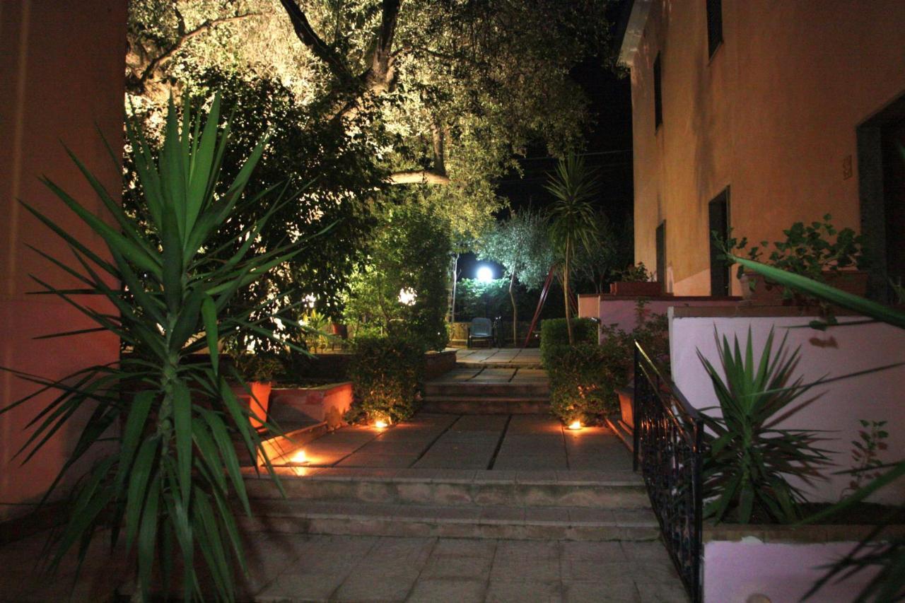 Hotel Santaclara Camerota Buitenkant foto